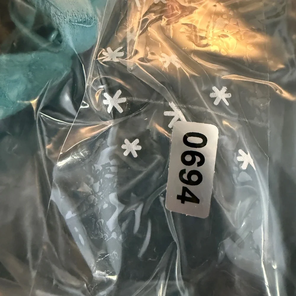 Victoria's Secret Very Sexy Push Up Bra Light Blue‎ Lace Trim 32C